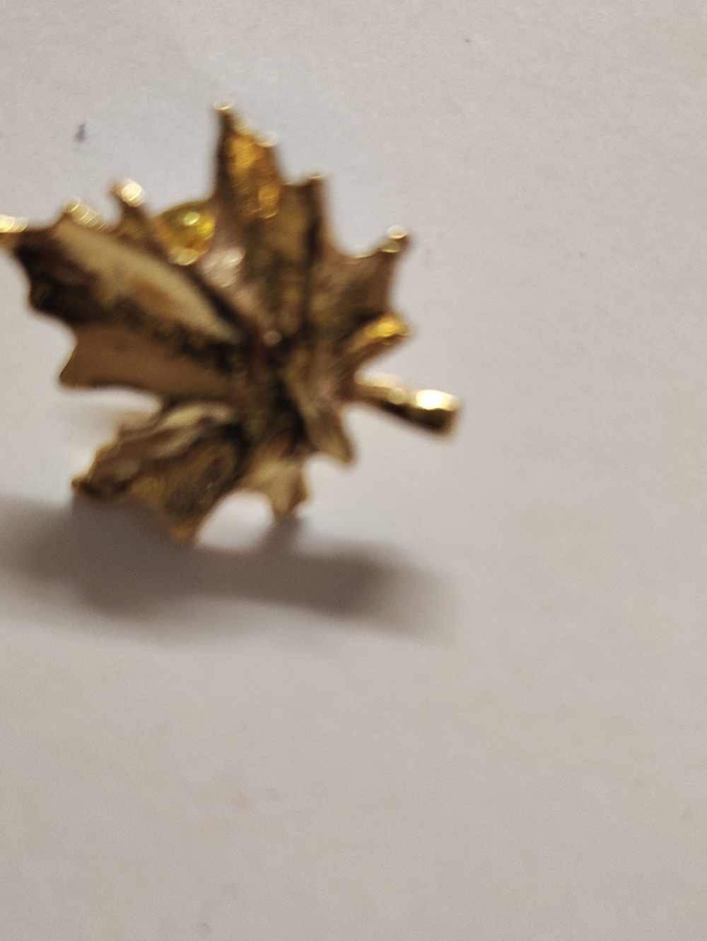Gold Leaf Pin Brooch - Maple Leaf Motif